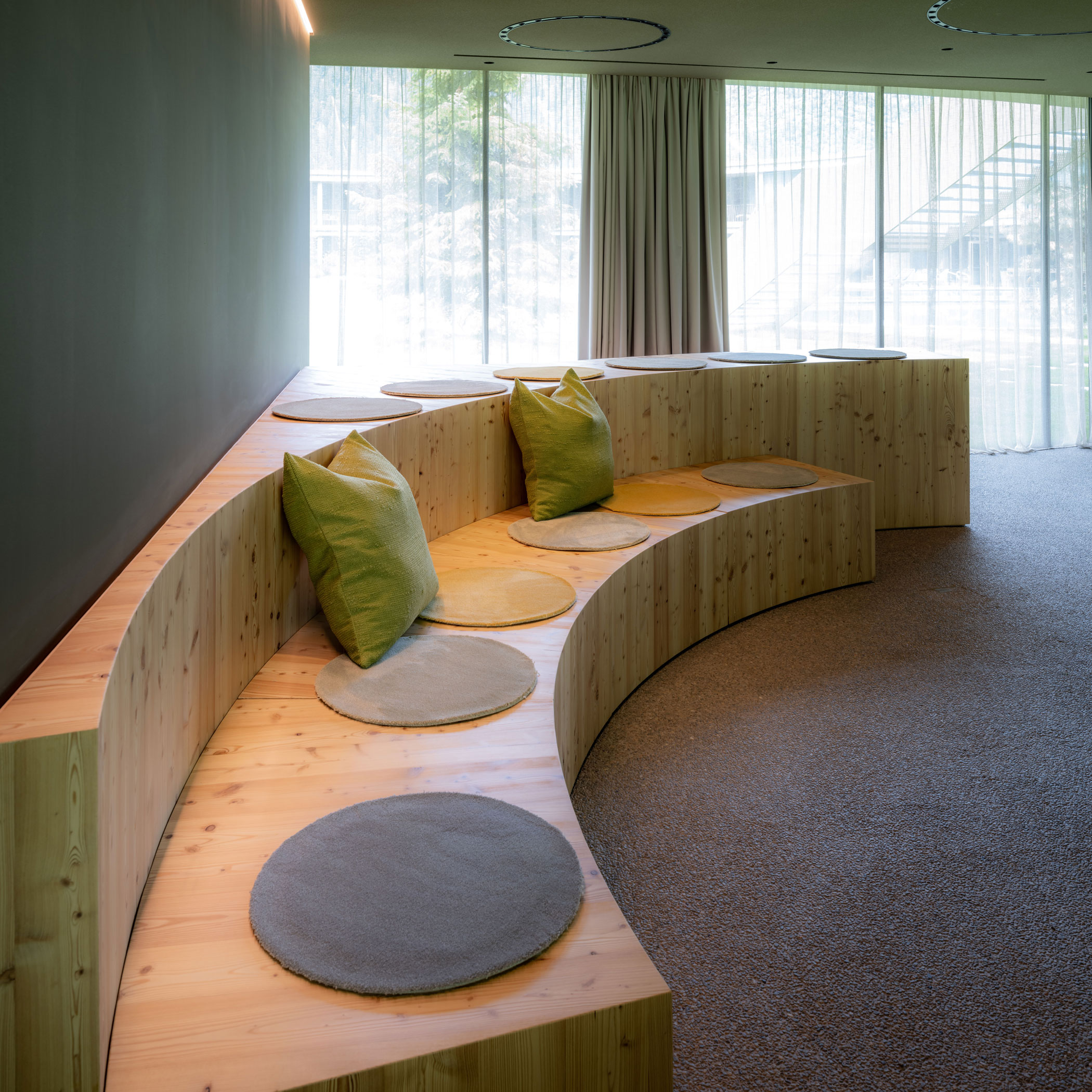 Olm Seminarraum MEET°